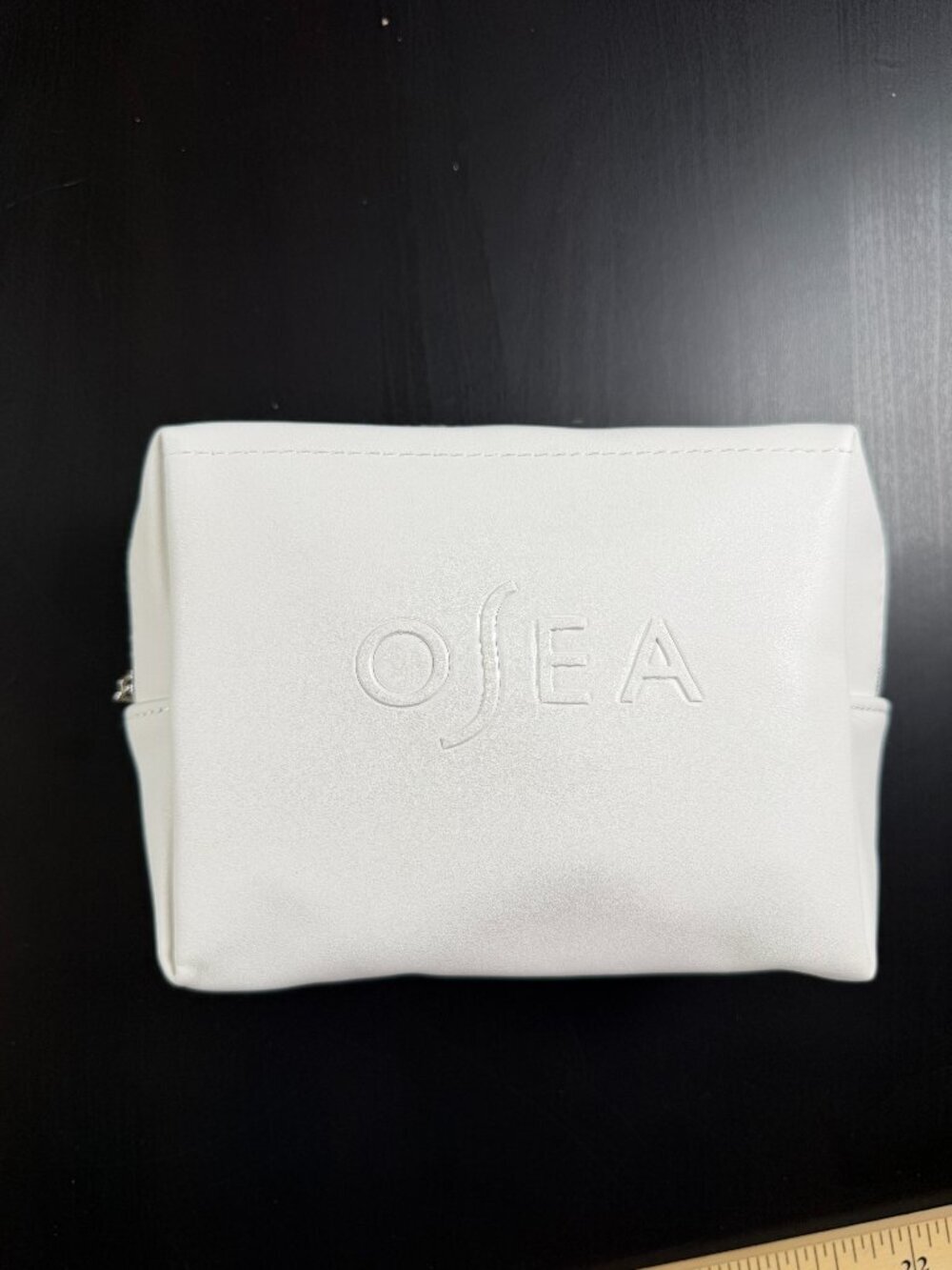 NWOT OSEA Toiletries Zip Bag Clutch Storage Cosmetics Travel